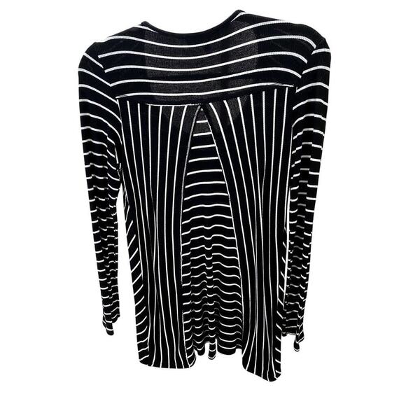 B.L.E.U. Blue/White Horizontal Striped Long Sleeve T-Shirt - Size Med (EUC) - Picture 2 of 8